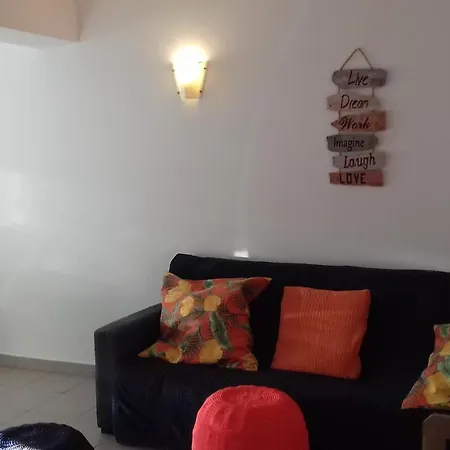 Clube Da Rocha Iii Apartamento *